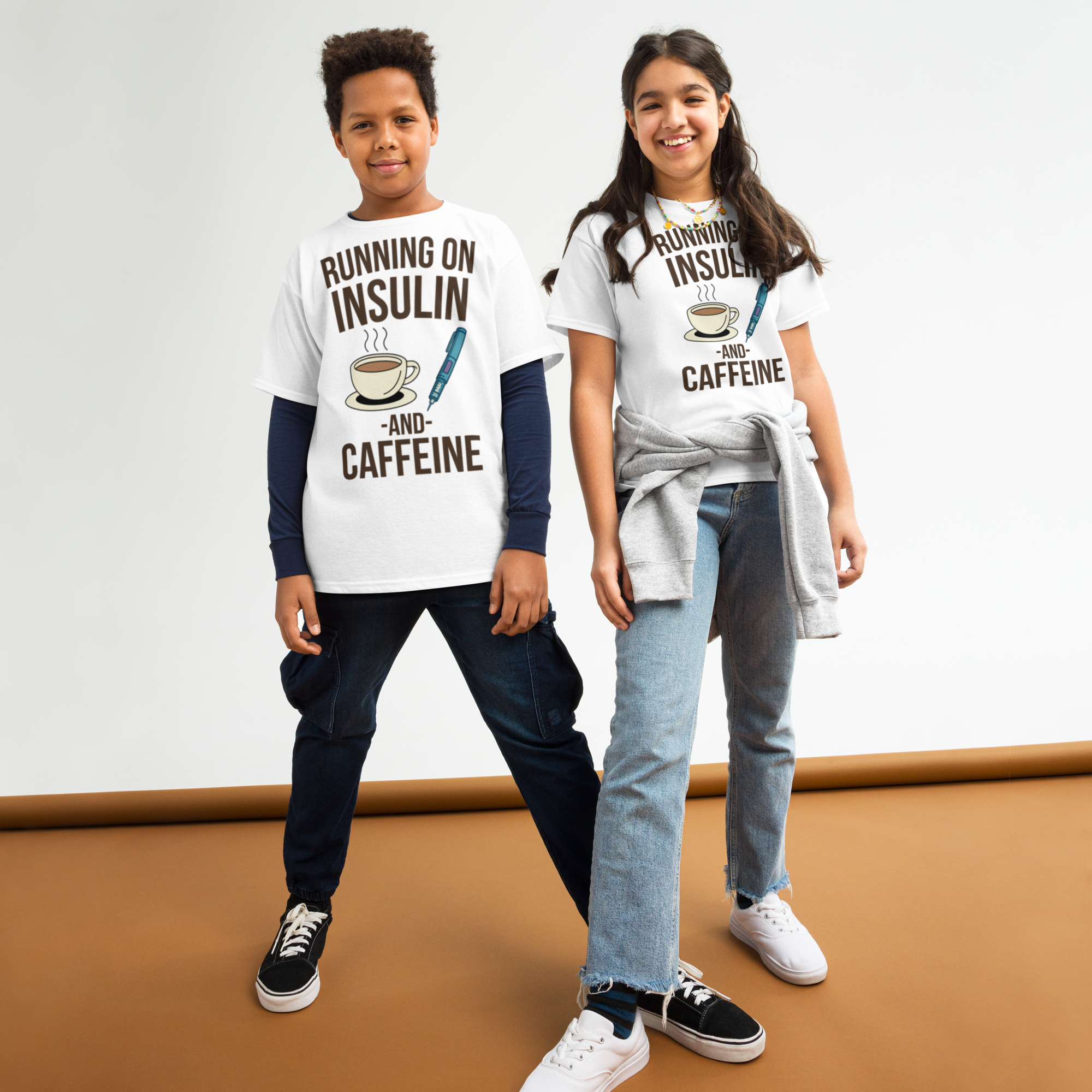 Running on insulin and caffeine - Youth shirt
