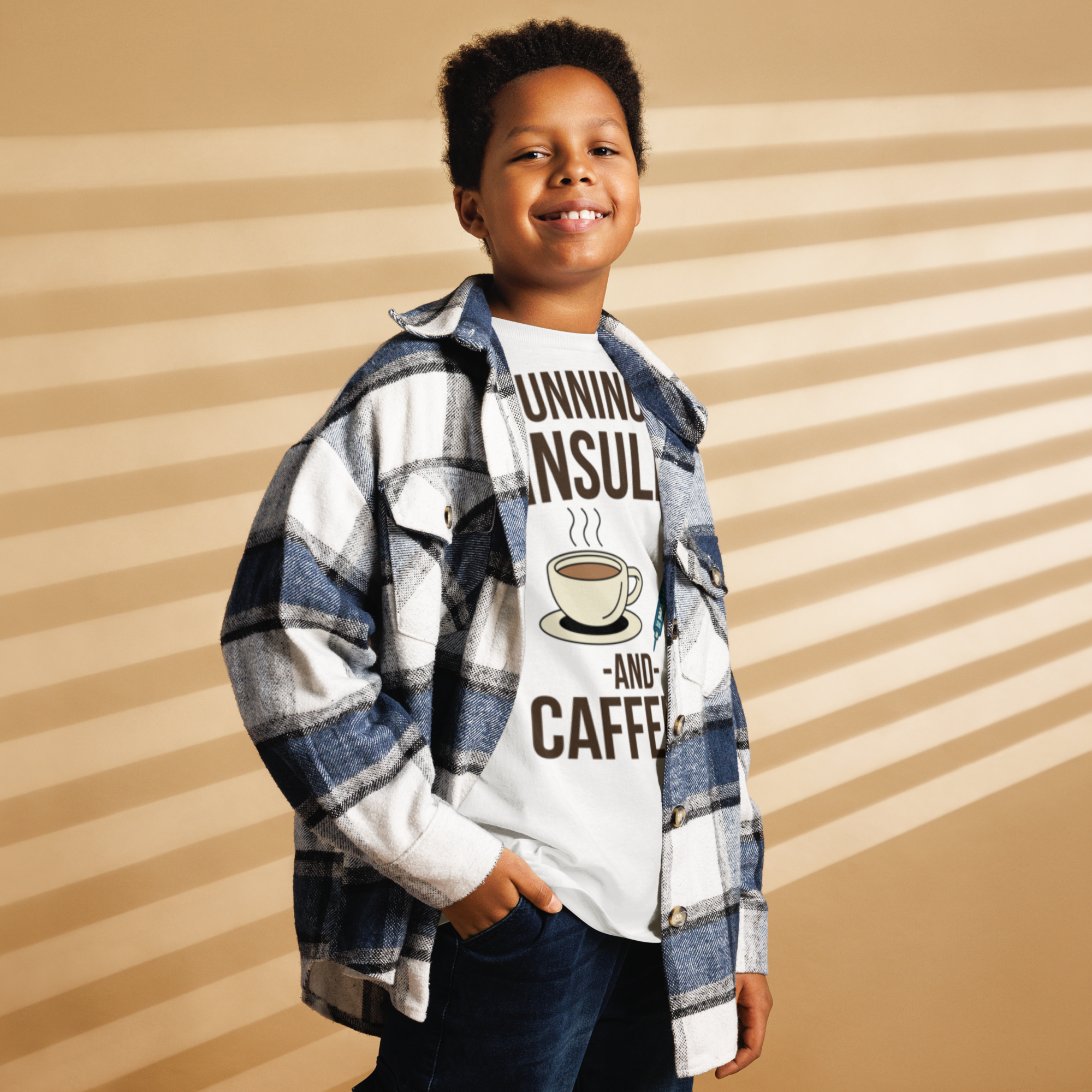 Running on insulin and caffeine - Youth shirt